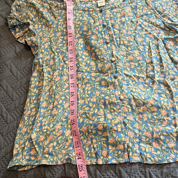 NWT Billabong : Floral Shoulder Peekaboo Top - Medium - Picture 7 of 12